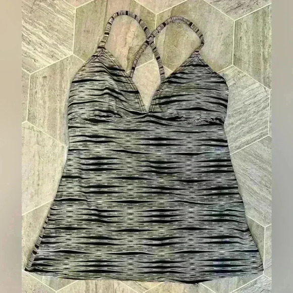 Athleta Other - Women’s Athleta Black White Tankini Swim Top Size XS